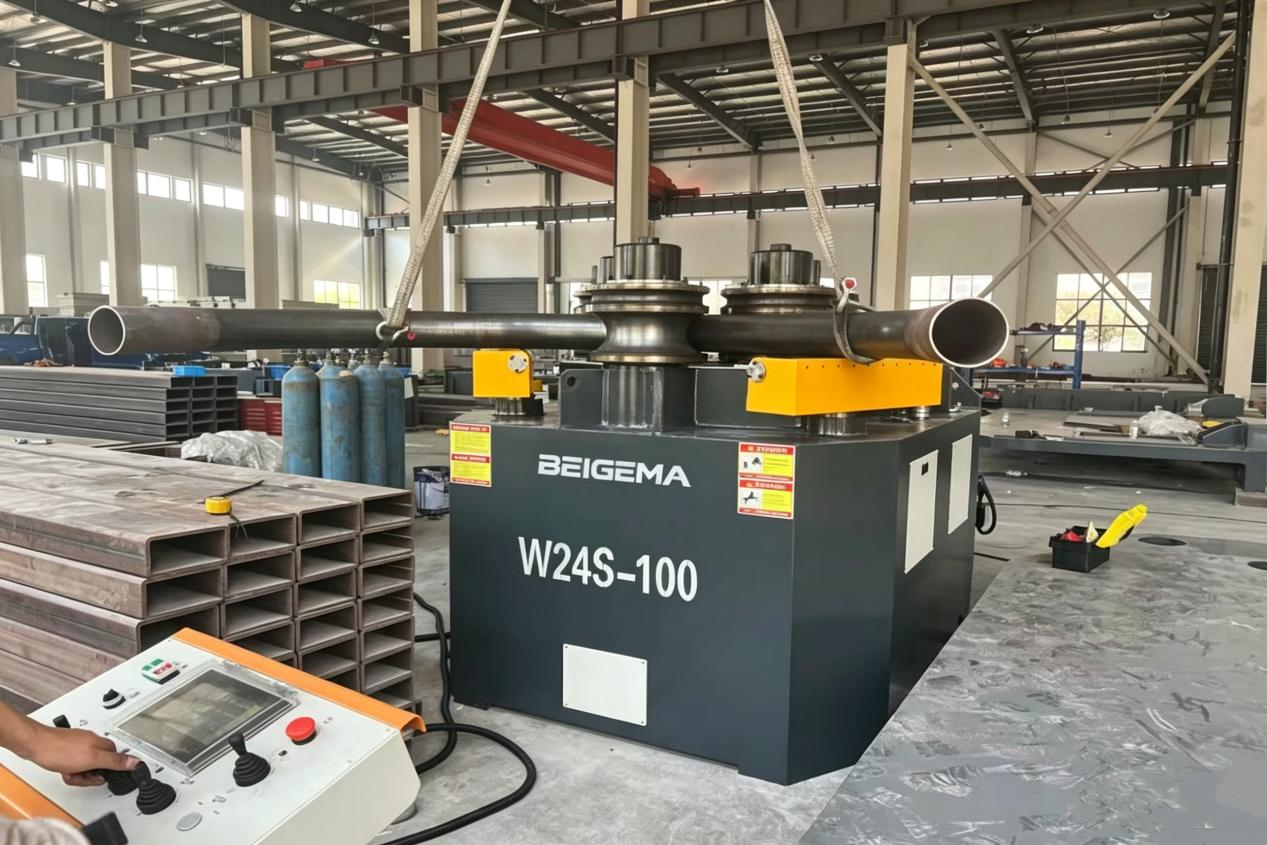 BEIGEMA W24S profile bending machine forming a large round tube