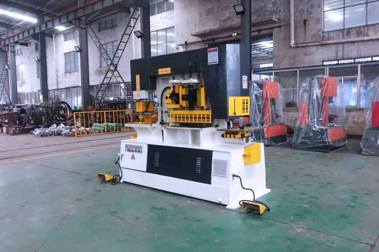BEIGEMA hydraulic ironworker machine in a workshop