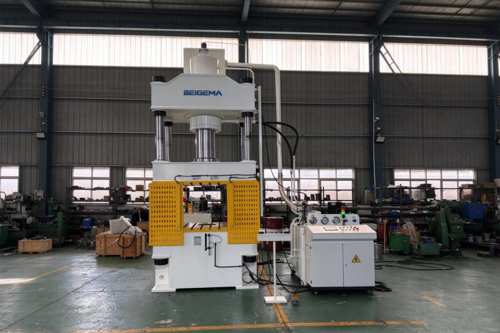 BEIGEMA four-column hydraulic press. Suitability for each operation depends on the specified machine, tooling and controls.